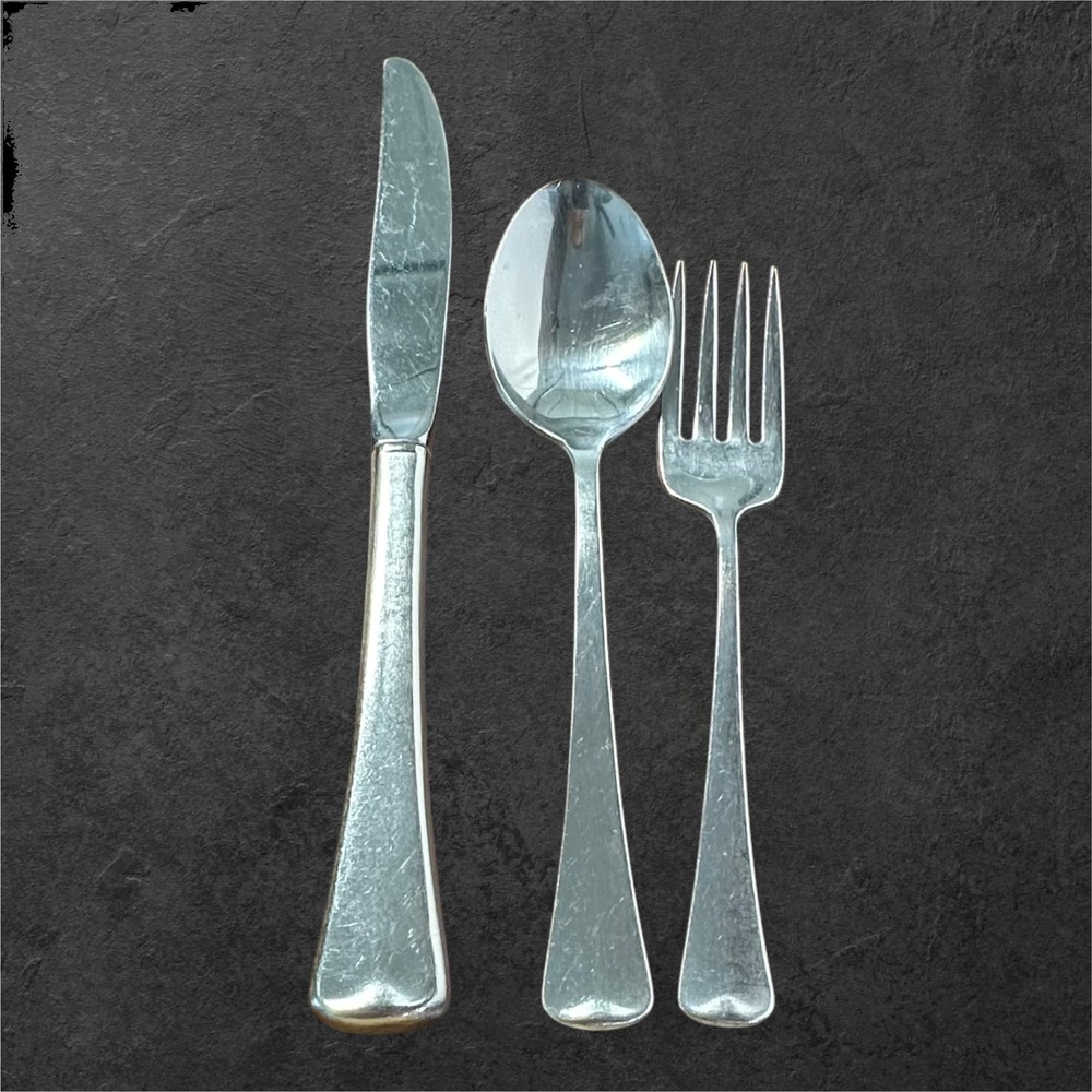 Oneida 1881 Rogers Flatware Set 3pc Wyndham Stainless Knife Spoon Fork